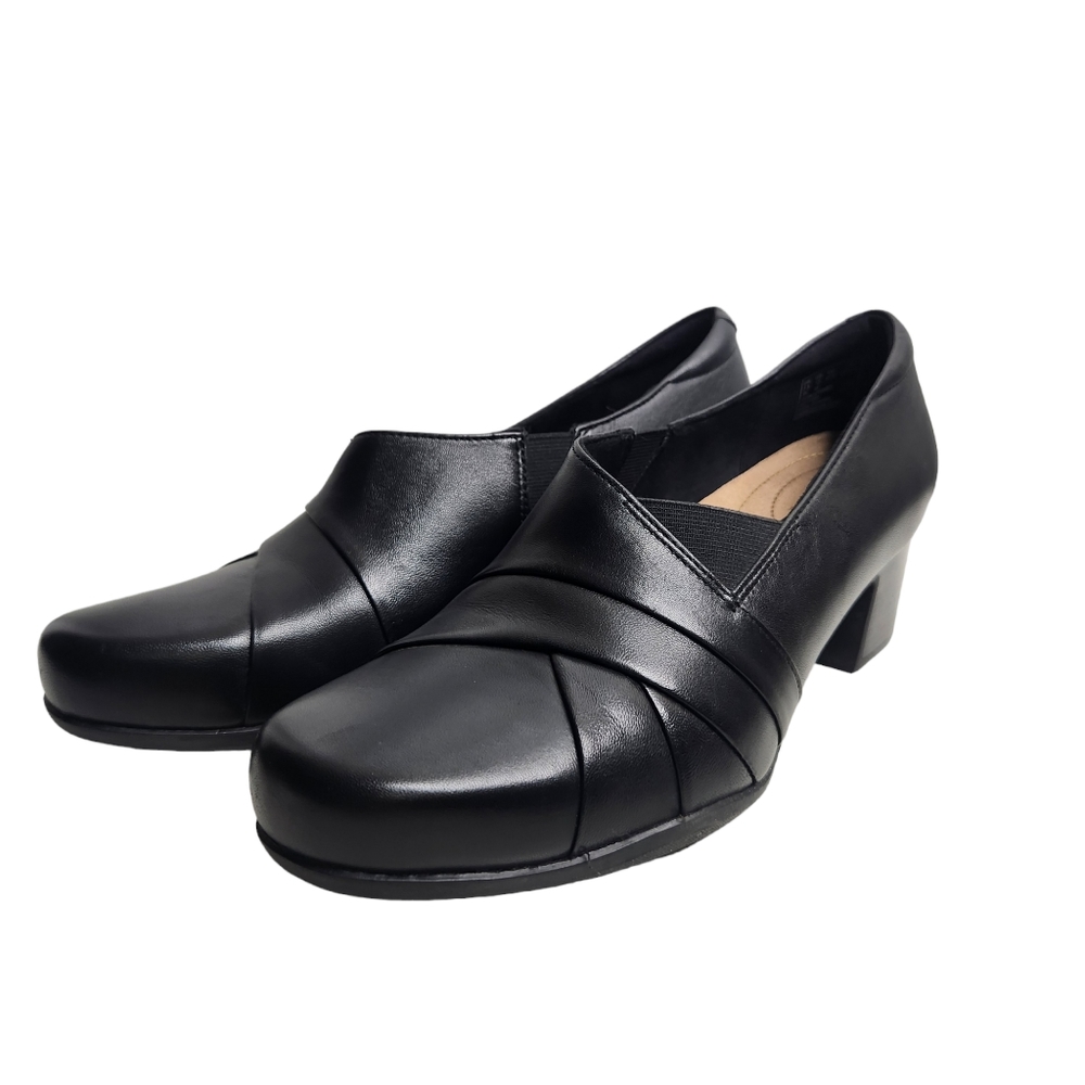 Clarks Collection Women's Black Casual Slip On Heeled Loafer Size 10